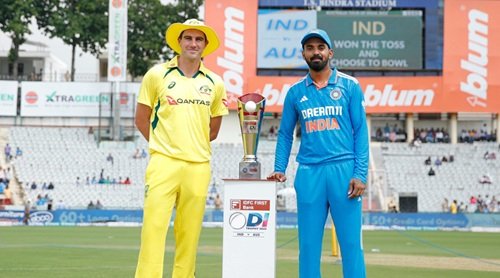 Australian Men Cricket Team vs India National